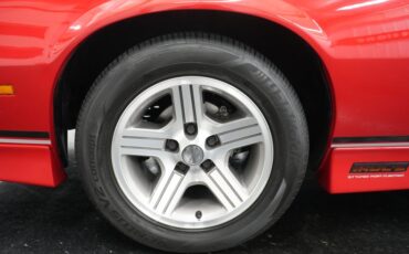 Chevrolet-Other-1990-Red-Grey-22