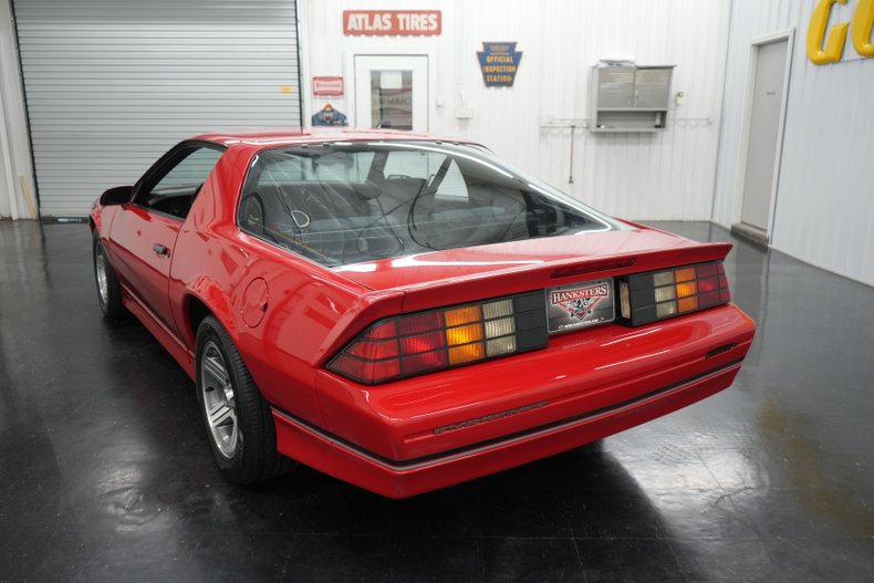Chevrolet-Other-1990-Red-Grey-25