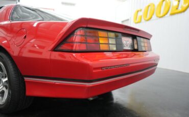 Chevrolet-Other-1990-Red-Grey-30