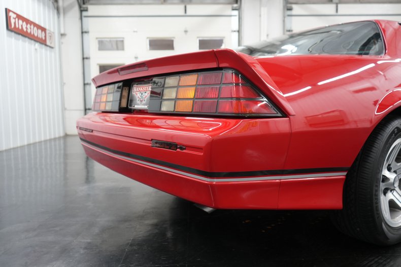 Chevrolet-Other-1990-Red-Grey-34