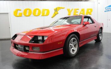 Chevrolet-Other-1990-Red-Grey
