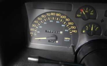Chevrolet-Other-1990-Red-Grey-49