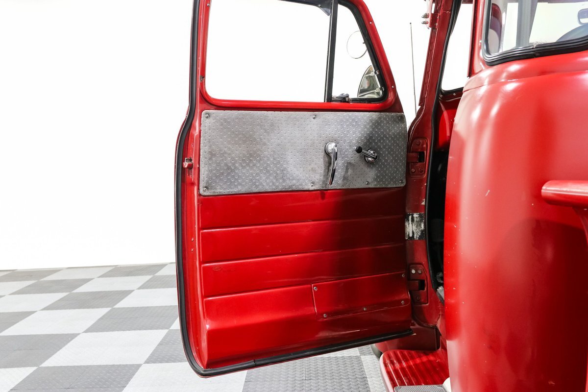 Chevrolet-Other-Pickups-1952-Pickup-Truck-11