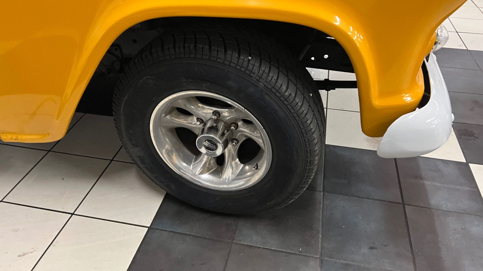 Chevrolet-Other-Pickups-1957-21