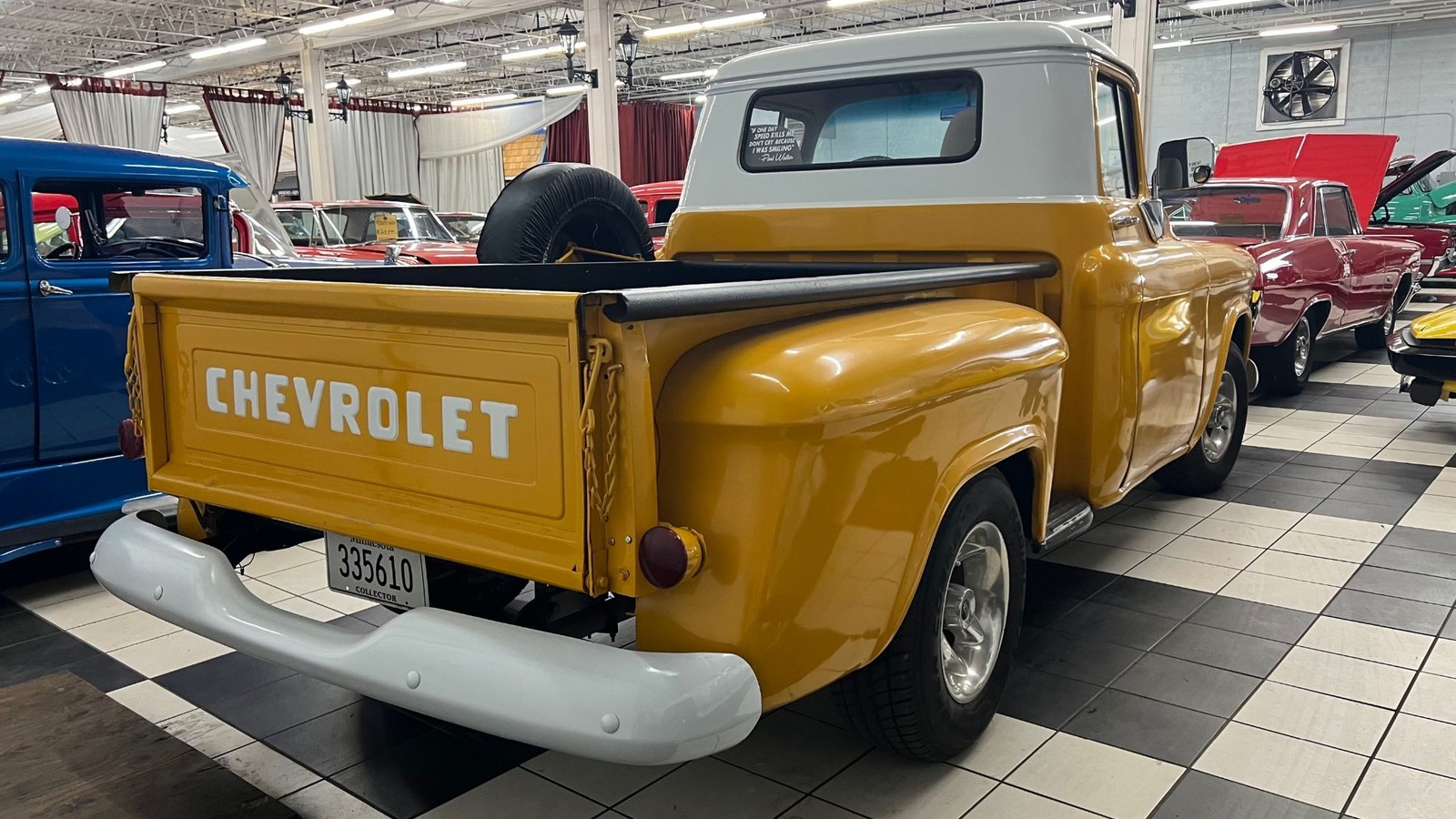 Chevrolet-Other-Pickups-1957-26