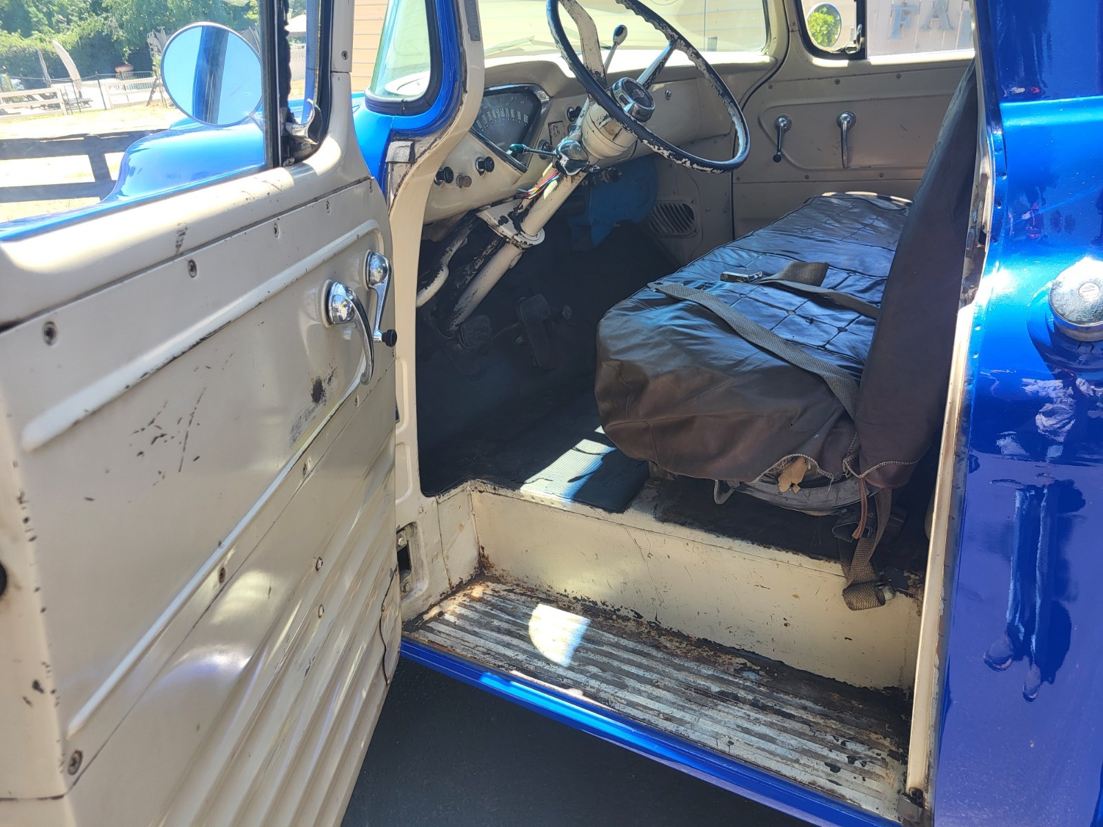 Chevrolet-Other-Pickups-1957-Standard-Cab-Pickup-10