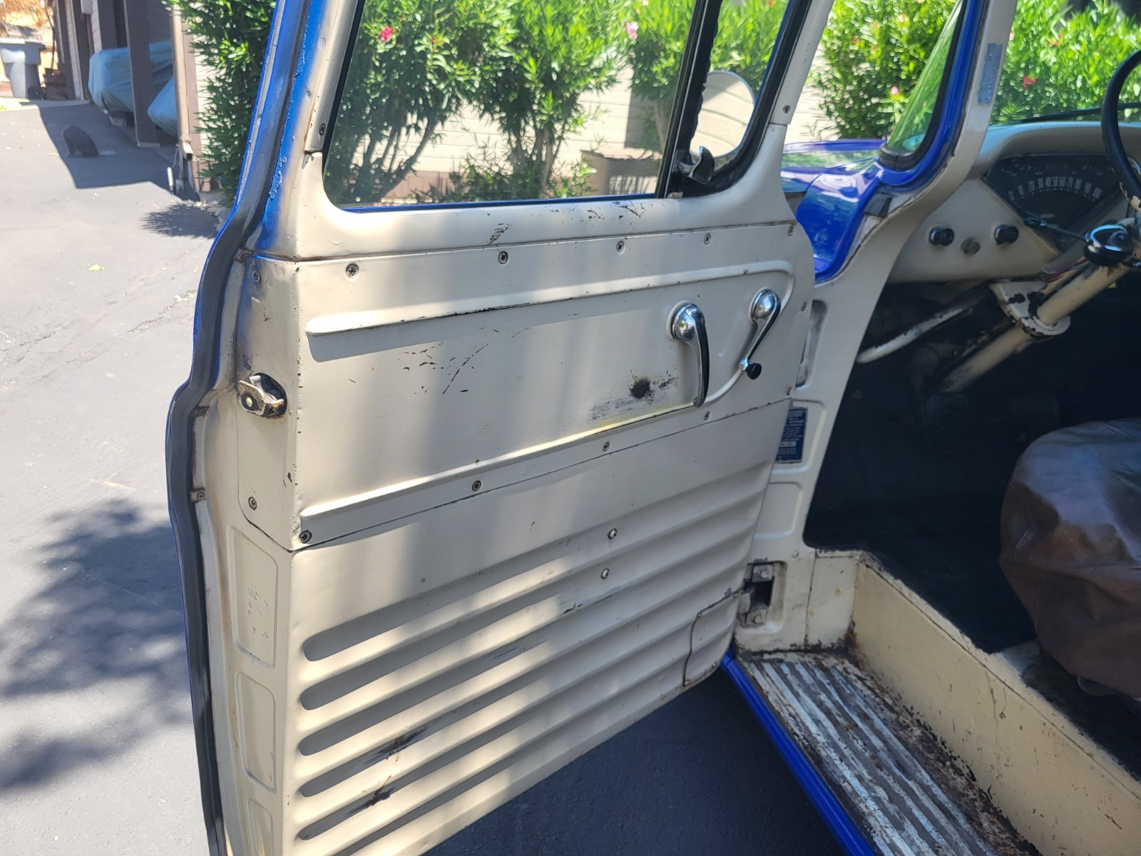 Chevrolet-Other-Pickups-1957-Standard-Cab-Pickup-8
