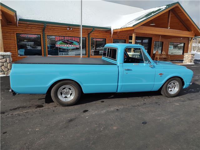 Chevrolet-Other-Pickups-1967-PickupTruck-17