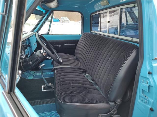 Chevrolet-Other-Pickups-1967-PickupTruck-35