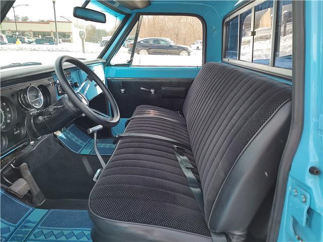 Chevrolet-Other-Pickups-1967-PickupTruck-38