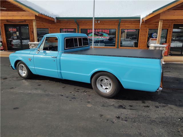 Chevrolet-Other-Pickups-1967-PickupTruck-8