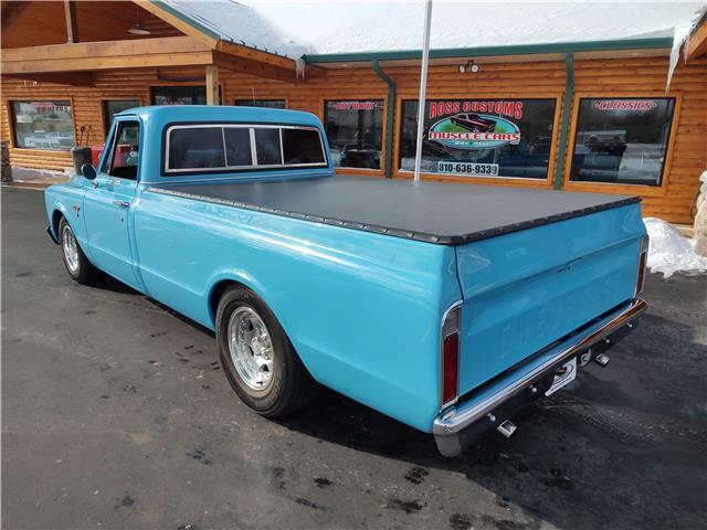 Chevrolet-Other-Pickups-1967-PickupTruck-9
