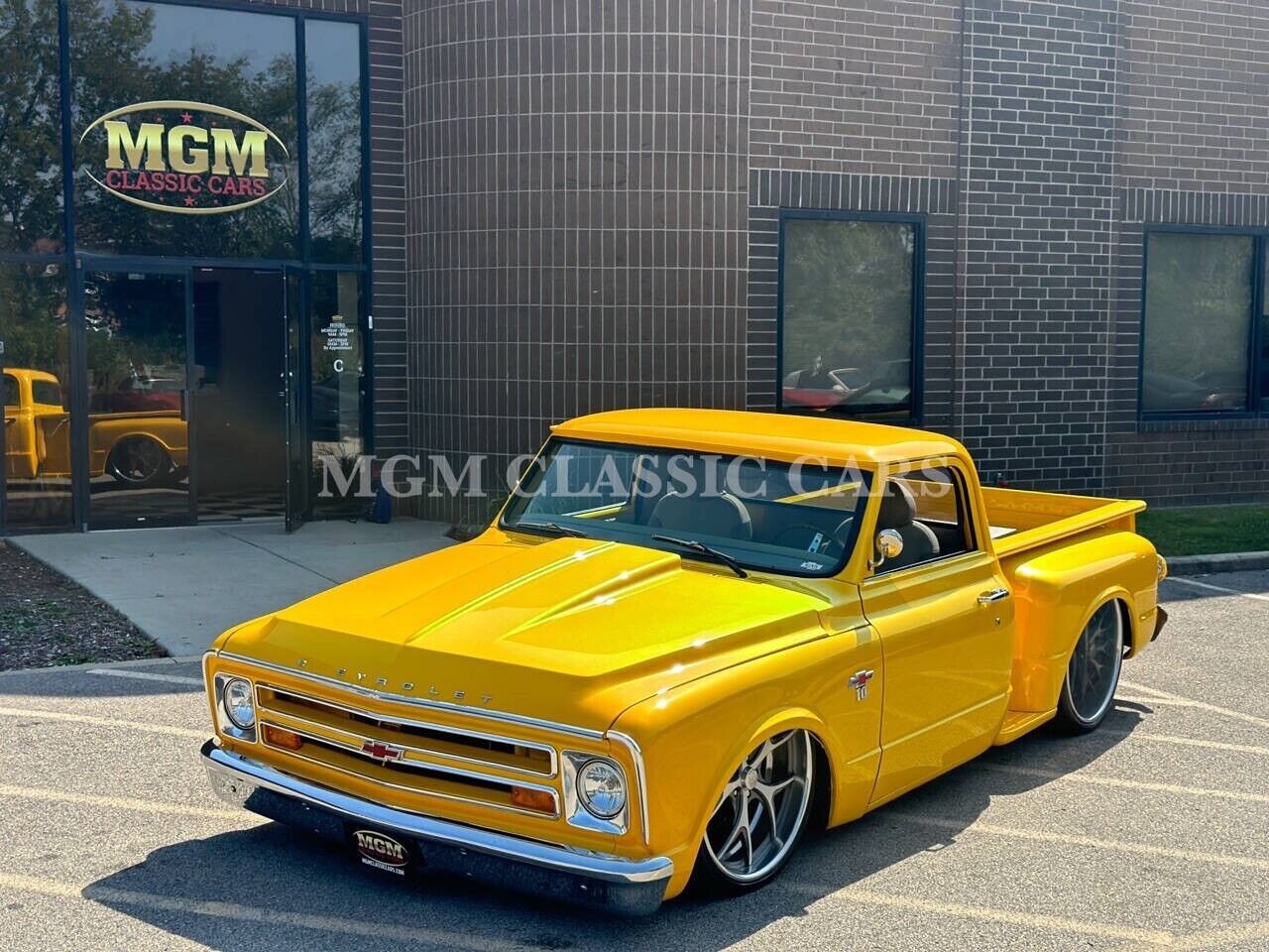 Chevrolet-Other-Pickups-1969-Pickup-Truck-4