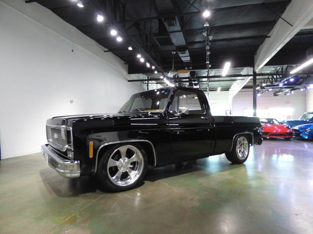 Chevrolet-Other-Pickups-1975-Pickup-Truck-1