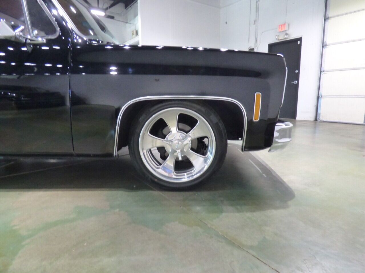 Chevrolet-Other-Pickups-1975-Pickup-Truck-12