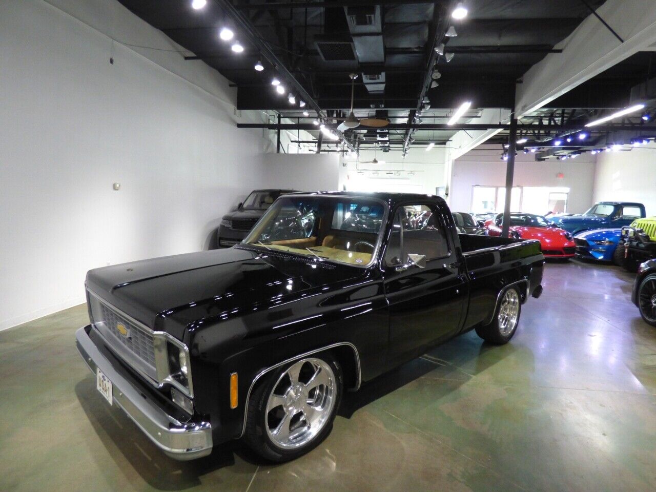 Chevrolet-Other-Pickups-1975-Pickup-Truck-15