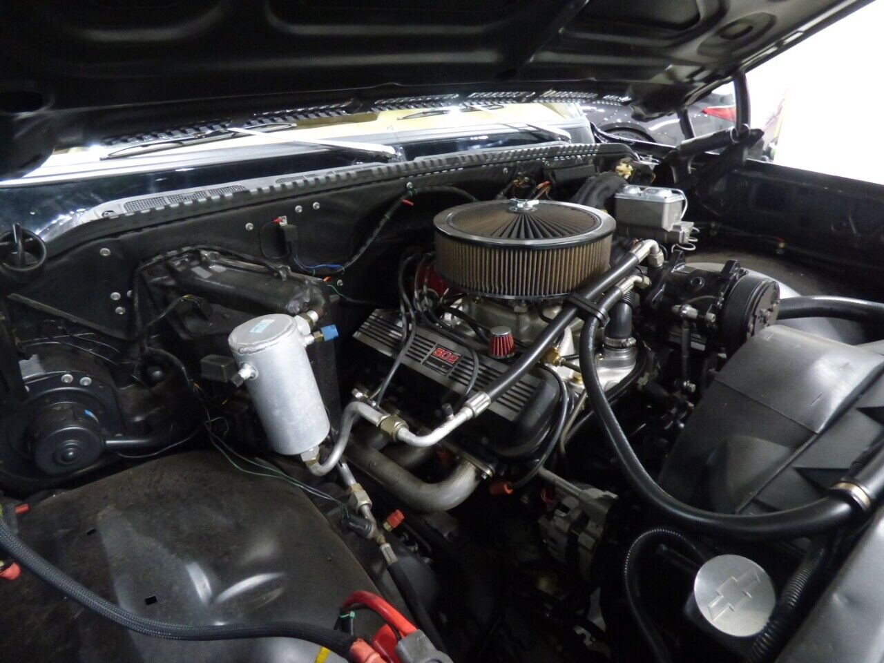 Chevrolet-Other-Pickups-1975-Pickup-Truck-25