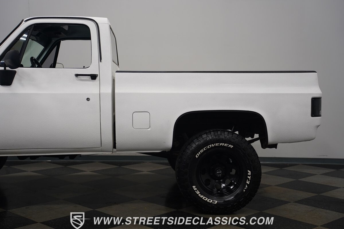 Chevrolet-Other-Pickups-1979-Pickup-Truck-28