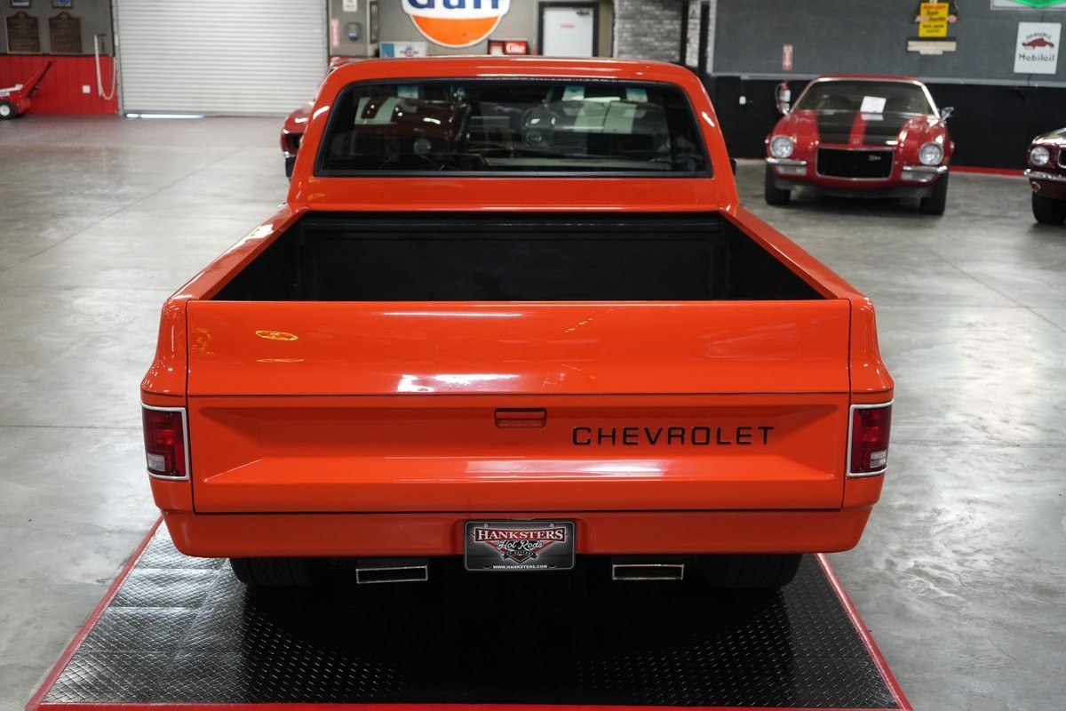 Chevrolet-Other-Pickups-1982-Truck-13