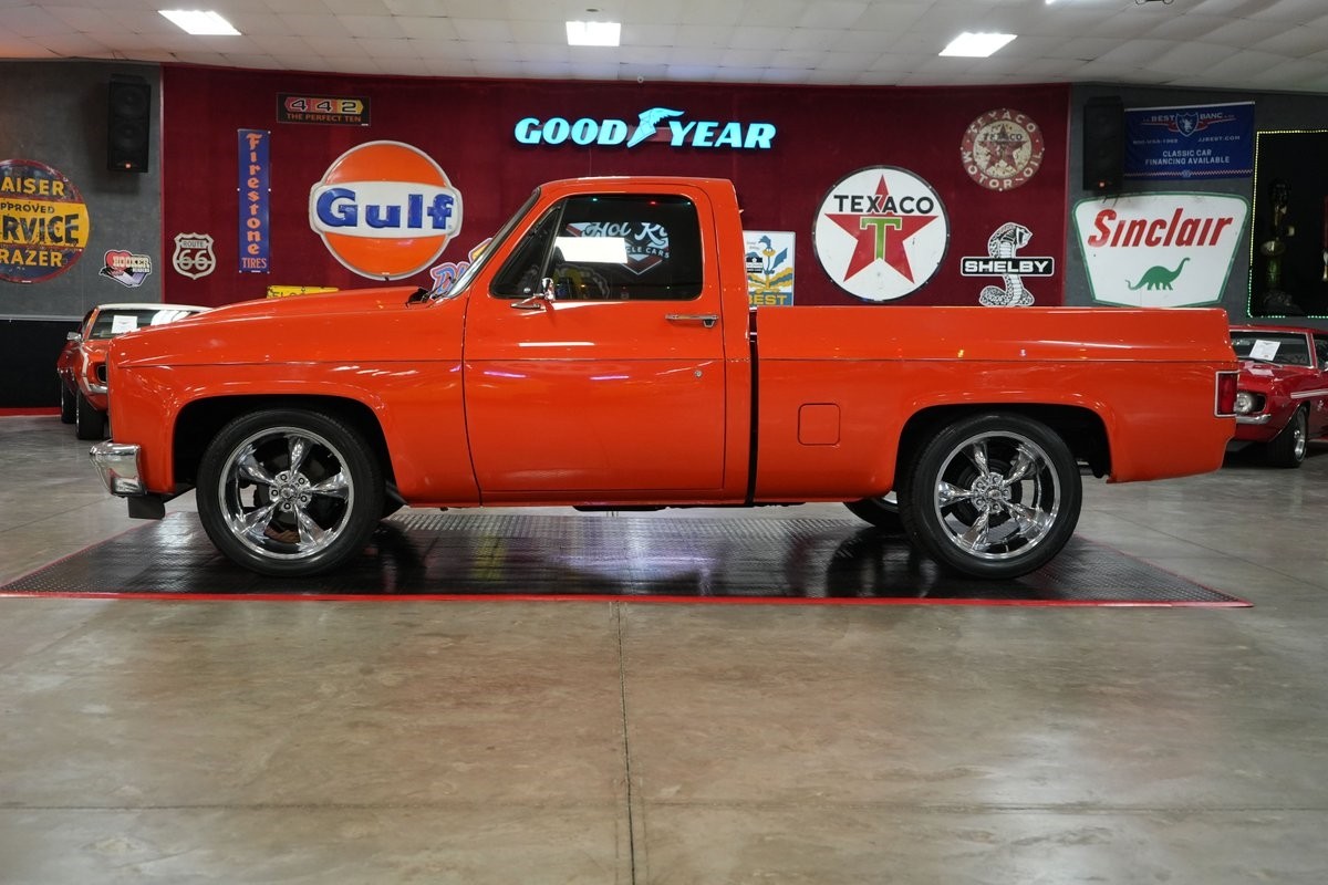 Chevrolet-Other-Pickups-1982-Truck-19