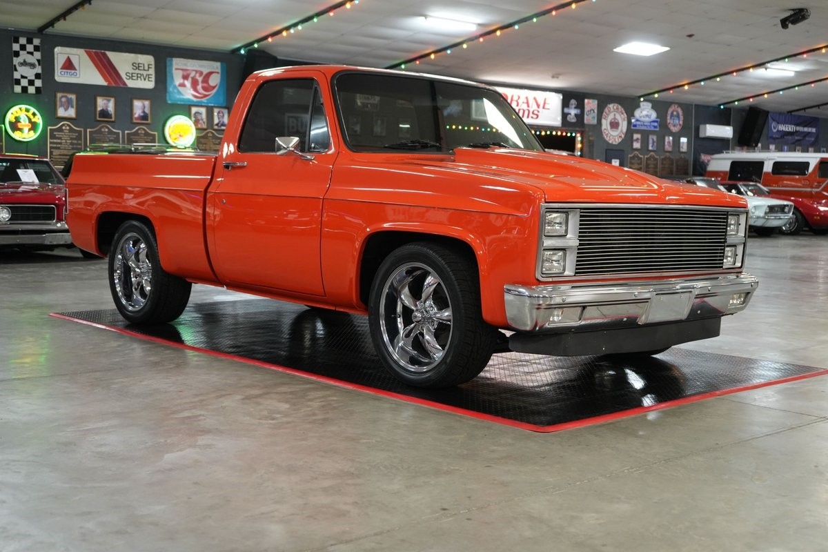 Chevrolet-Other-Pickups-1982-Truck-24