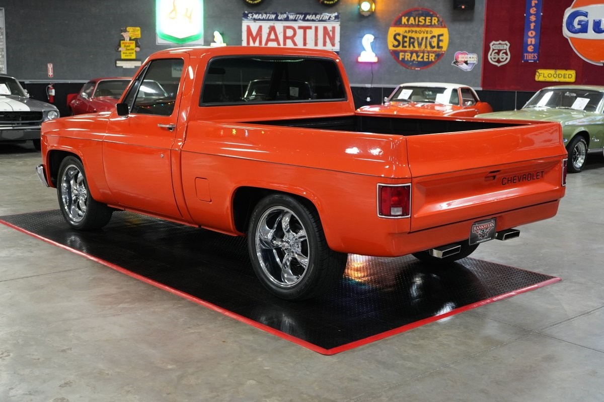 Chevrolet-Other-Pickups-1982-Truck-3