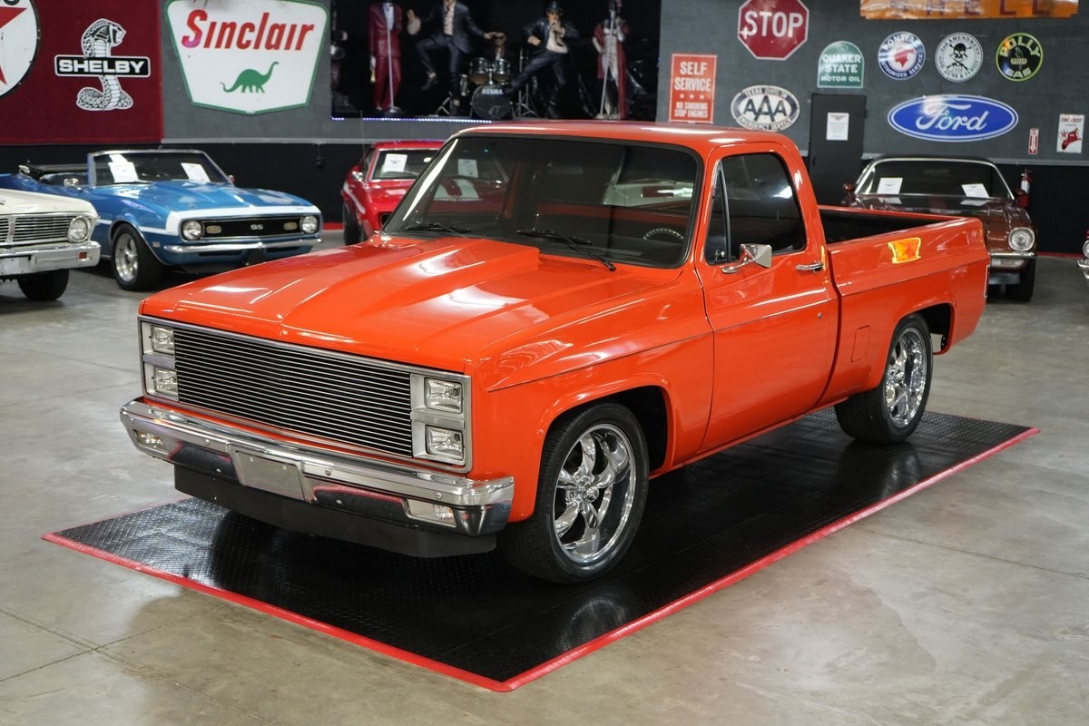 Chevrolet-Other-Pickups-1982-Truck-9