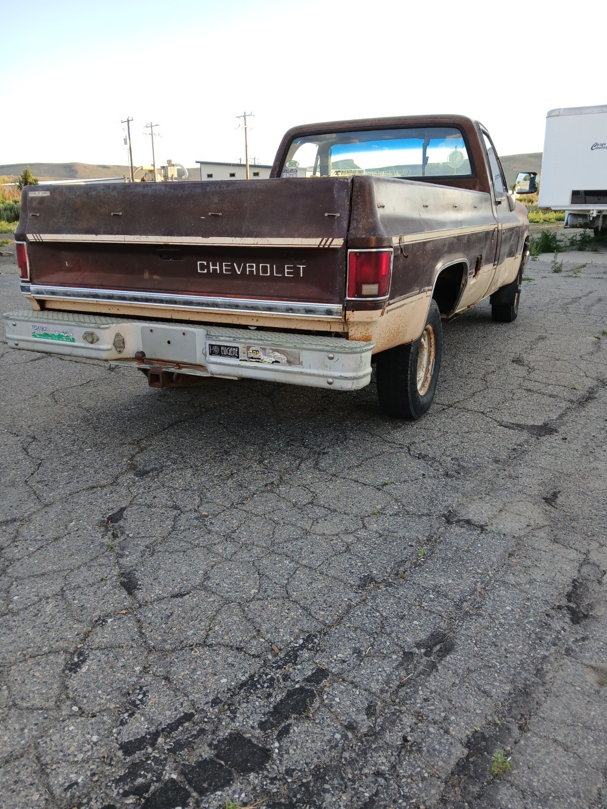 Chevrolet-Other-Pickups-1983-2
