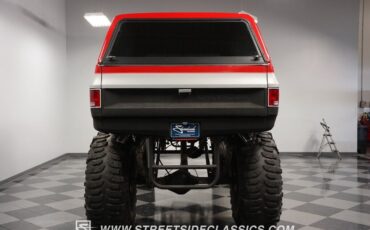 Chevrolet-Other-Pickups-1983-Pickup-Truck-10