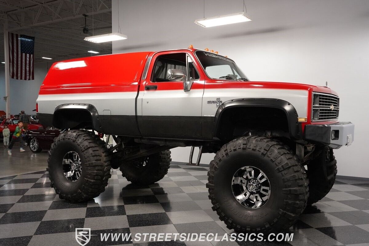 Chevrolet-Other-Pickups-1983-Pickup-Truck-15