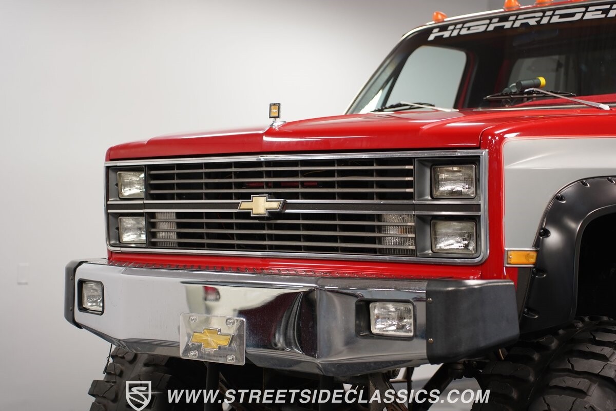 Chevrolet-Other-Pickups-1983-Pickup-Truck-19
