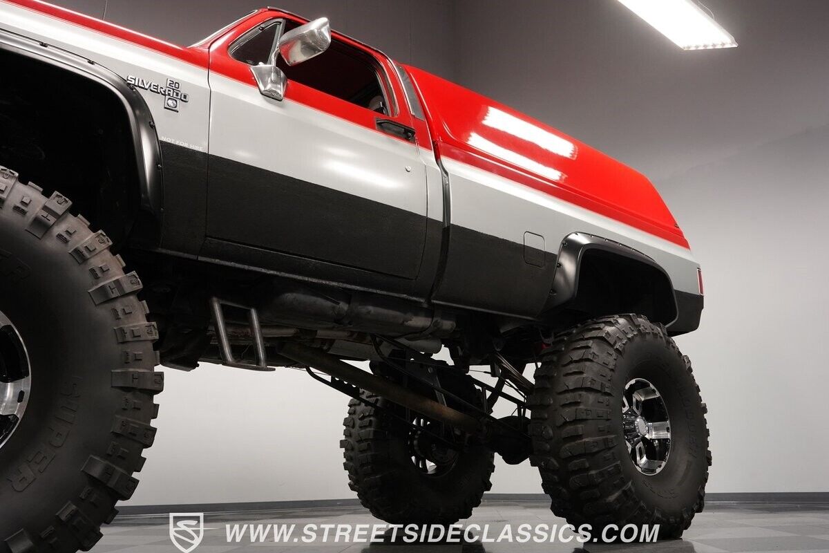 Chevrolet-Other-Pickups-1983-Pickup-Truck-22