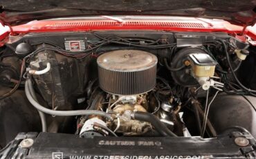Chevrolet-Other-Pickups-1983-Pickup-Truck-3