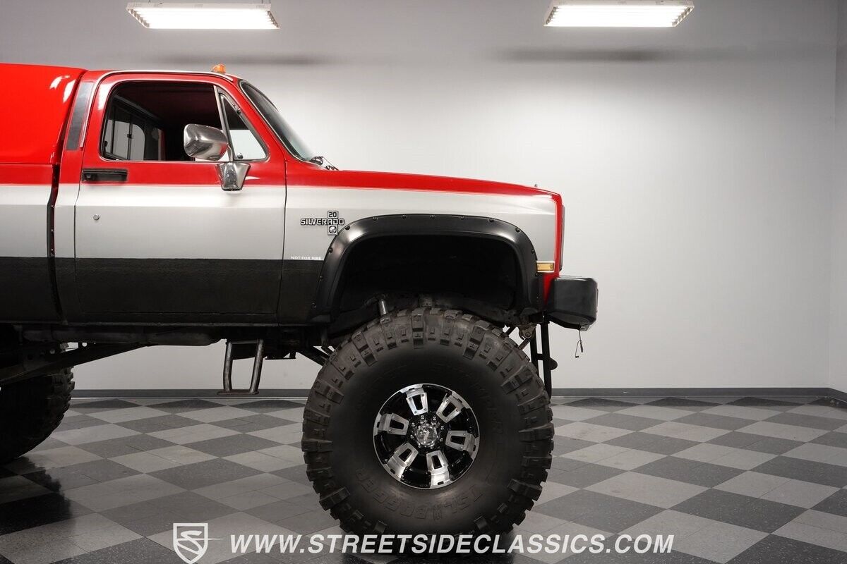 Chevrolet-Other-Pickups-1983-Pickup-Truck-30