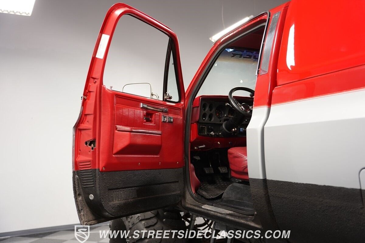 Chevrolet-Other-Pickups-1983-Pickup-Truck-36