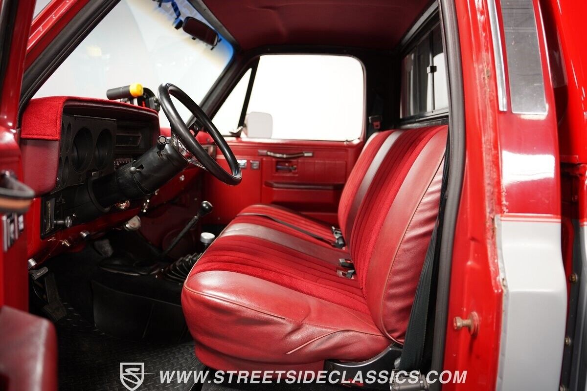 Chevrolet-Other-Pickups-1983-Pickup-Truck-38