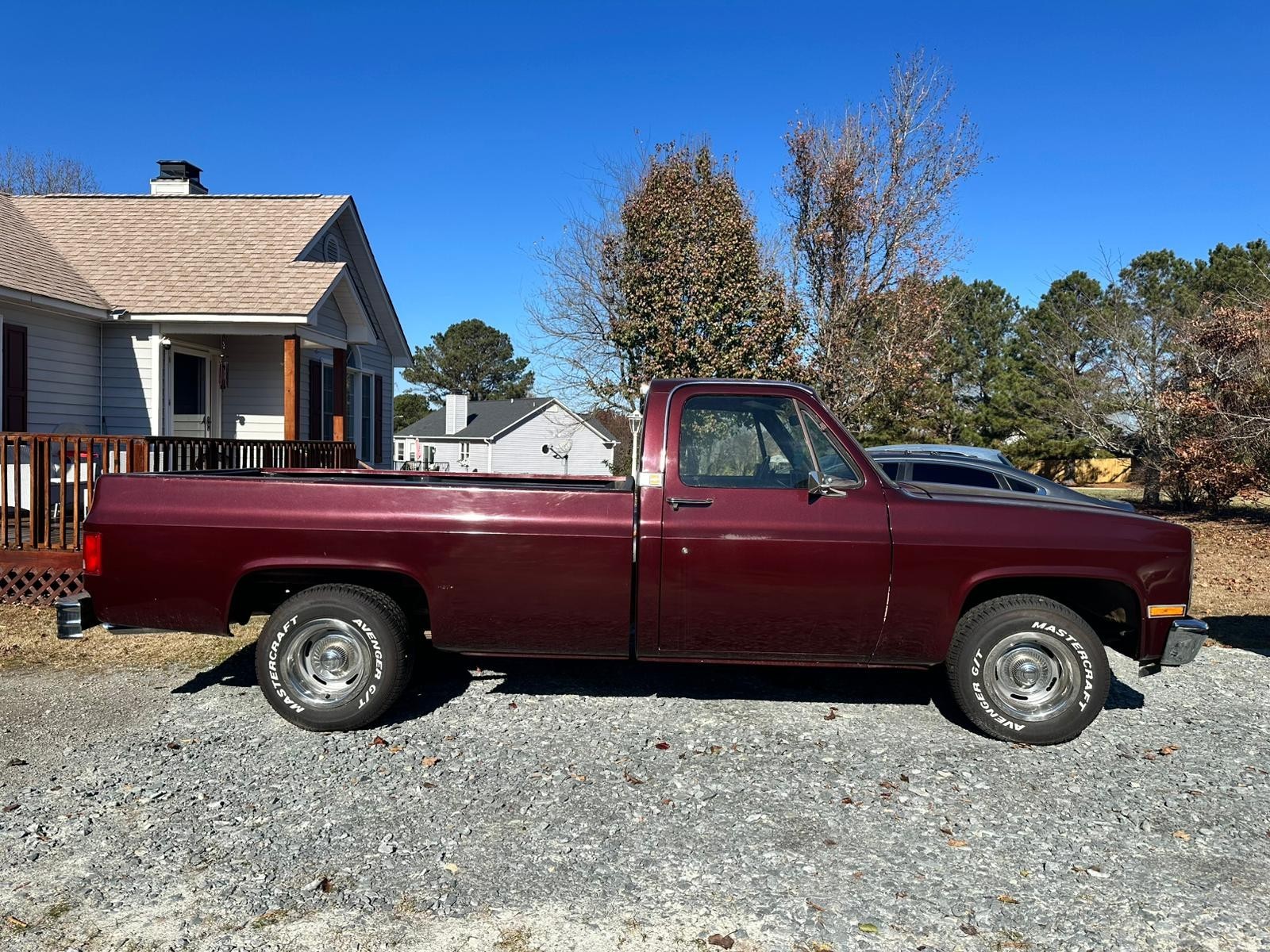 Chevrolet-Other-Pickups-1984-6