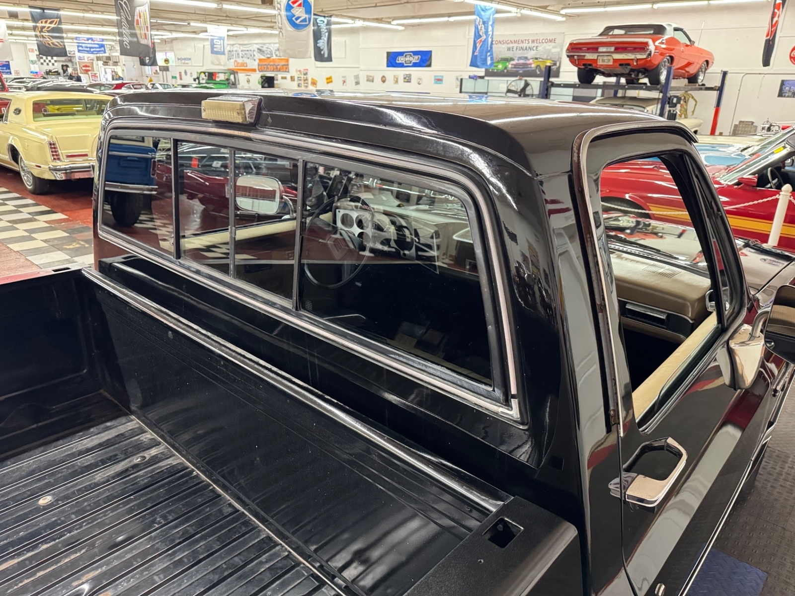 Chevrolet-Other-Pickups-1985-Pickup-14