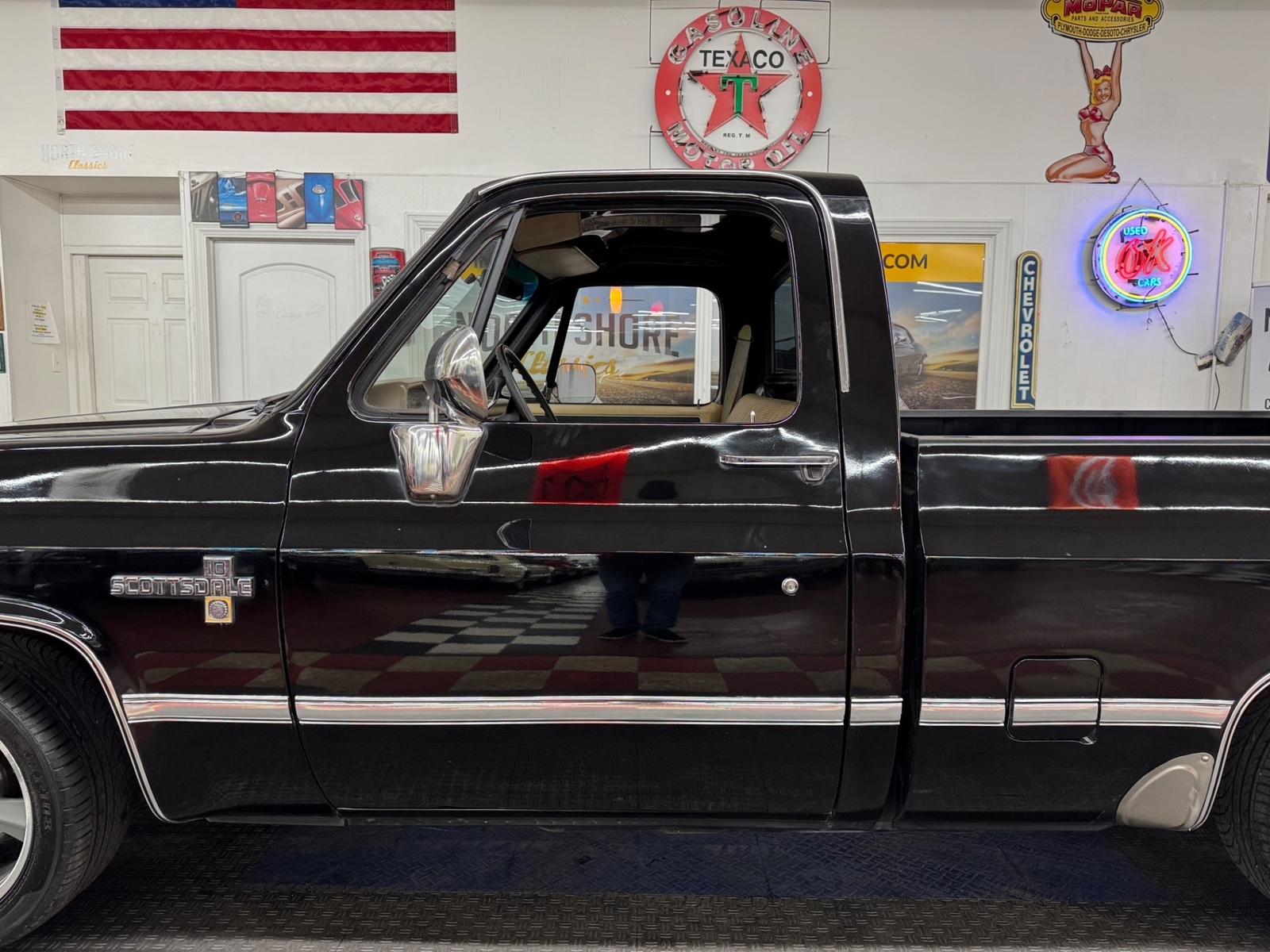 Chevrolet-Other-Pickups-1985-Pickup-23