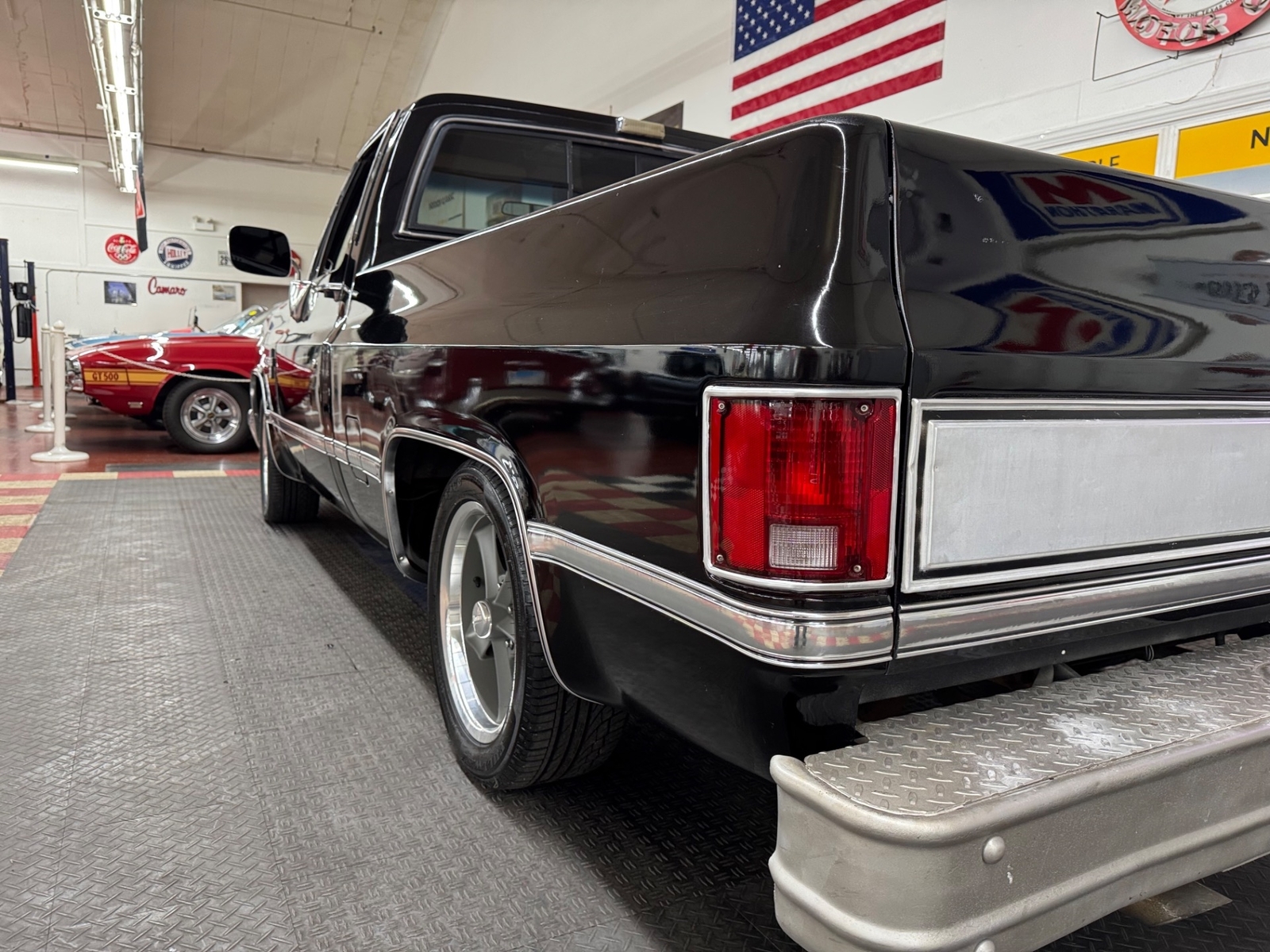 Chevrolet-Other-Pickups-1985-Pickup-25