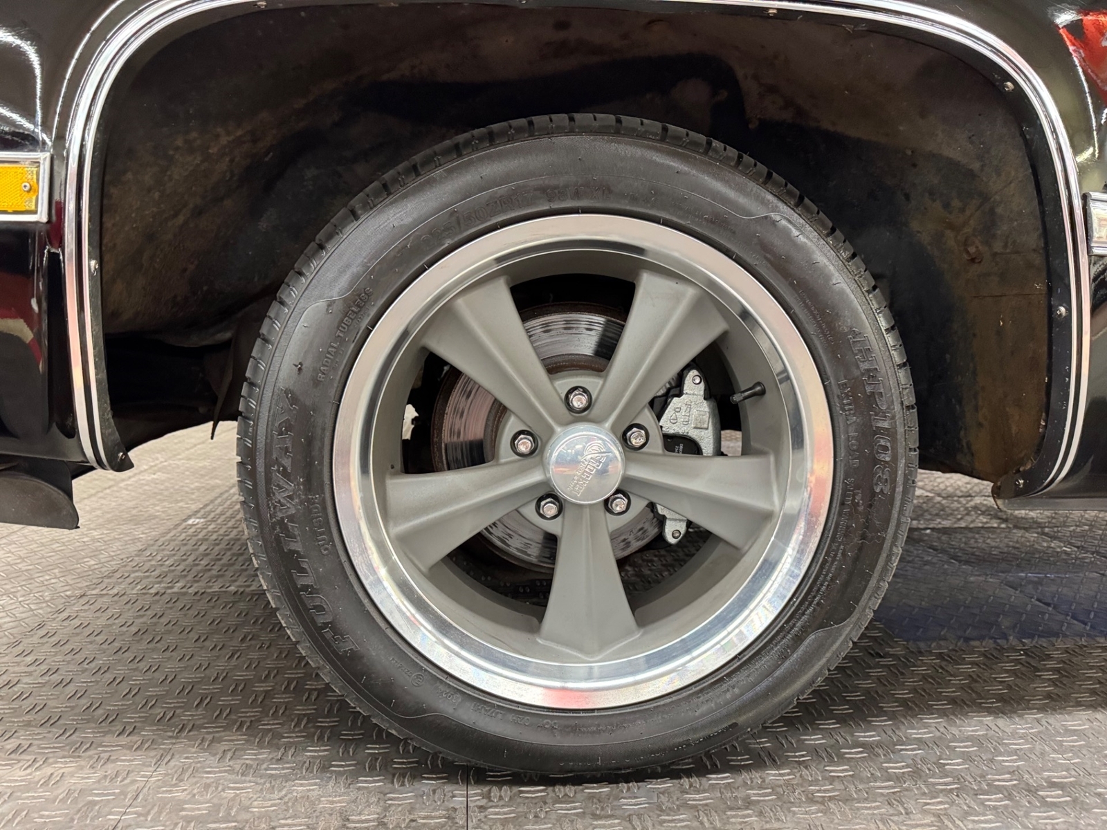 Chevrolet-Other-Pickups-1985-Pickup-27
