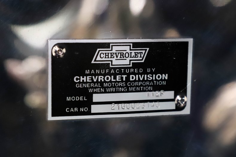 Chevrolet-Panel-truck-1937-Deep-Plum-Pearl-Gray-19