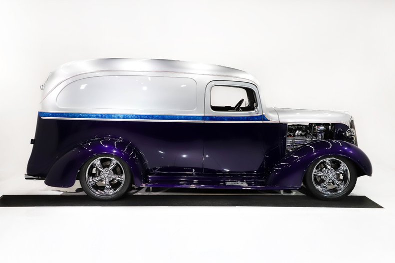 Chevrolet-Panel-truck-1937-Deep-Plum-Pearl-Gray-20