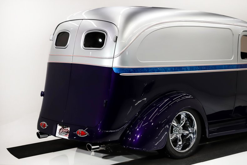 Chevrolet-Panel-truck-1937-Deep-Plum-Pearl-Gray-23