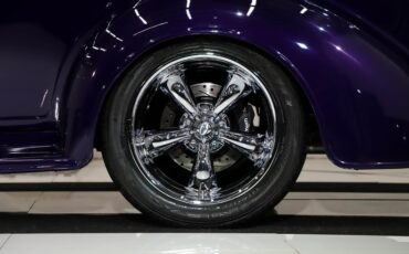 Chevrolet-Panel-truck-1937-Deep-Plum-Pearl-Gray-38