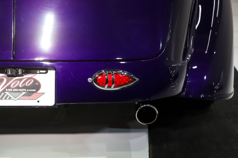 Chevrolet-Panel-truck-1937-Deep-Plum-Pearl-Gray-45