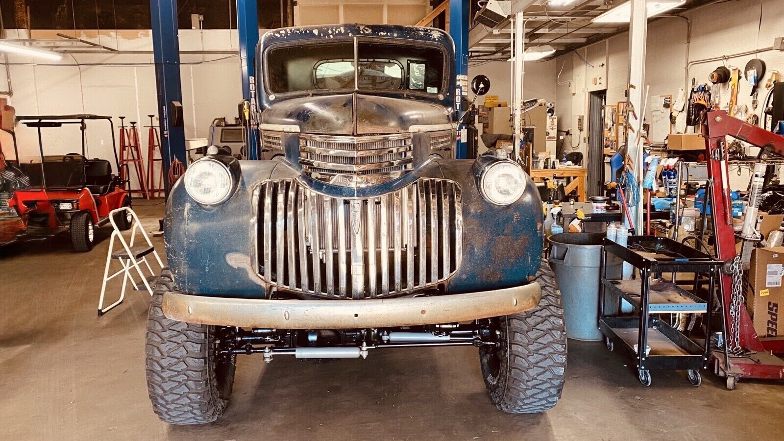 Chevrolet-Pickup-1941-Standard-Cab-Pickup-26