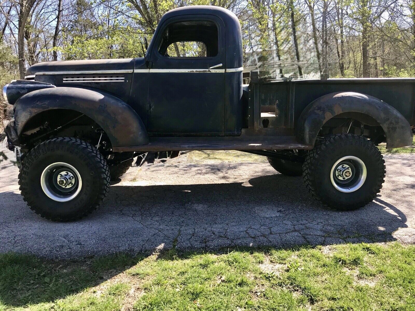 Chevrolet-Pickup-1941-Standard-Cab-Pickup-4