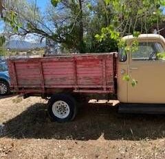 Chevrolet-Pickup-1948-Yellow-Yellow-3