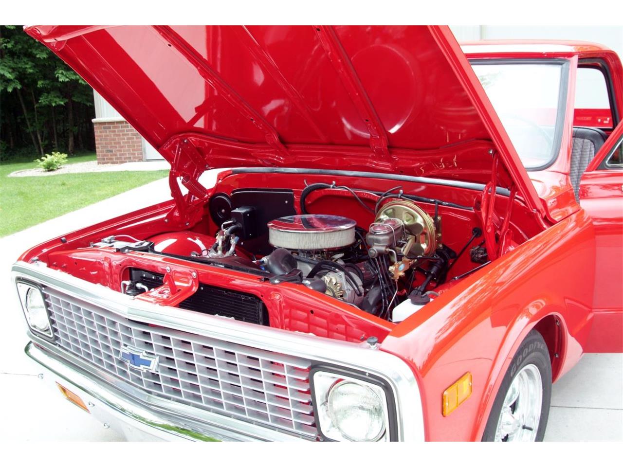 Chevrolet-Pickup-1972-Red-Black-Gray-10